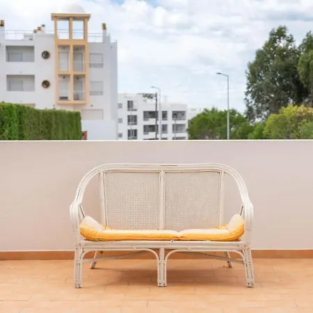 The Blue Wave - Condominio Privado Com Piscina